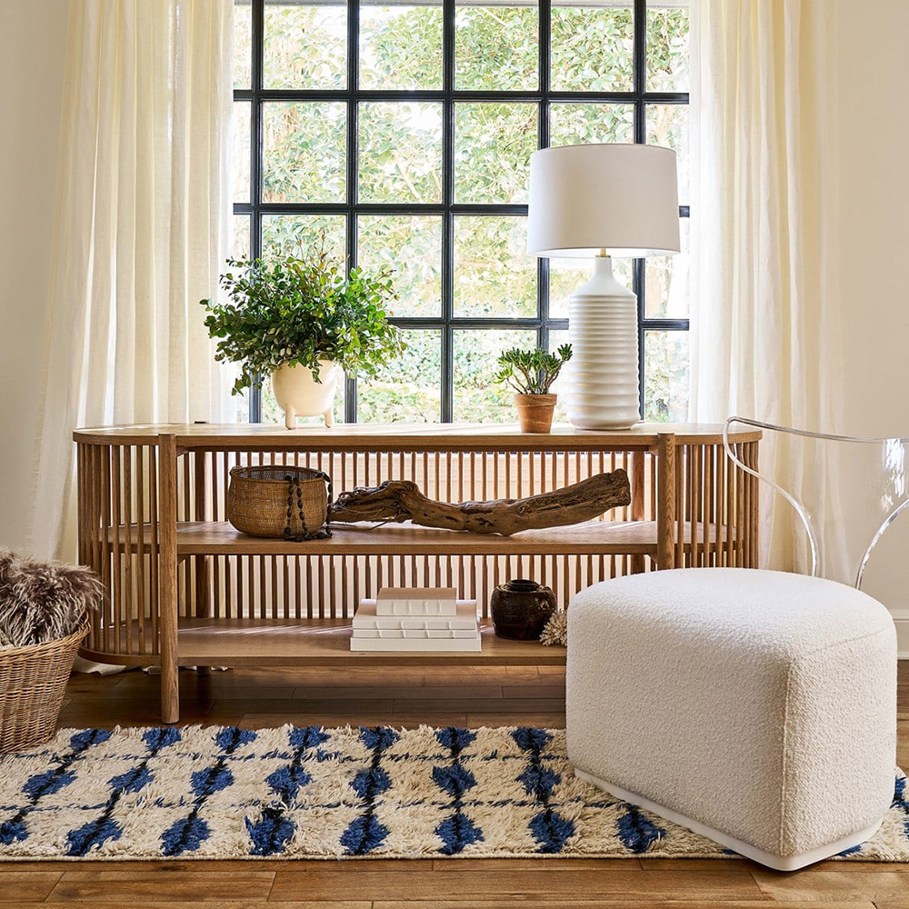 Mirissa Swivel Chair | Universal Furniture Weekender Coastal Living Collection | Herman's Furniture and Design